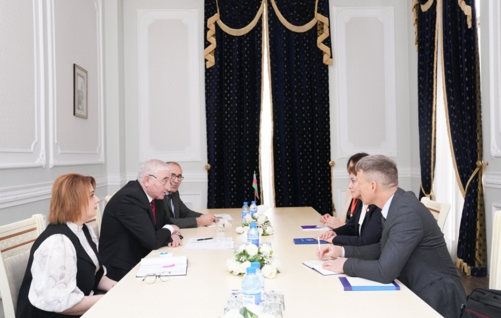 Moldova MSK-nın nümayəndələrinə Azərbaycanda seçkilərə hazırlıq prosesi barədə məlumat verilib