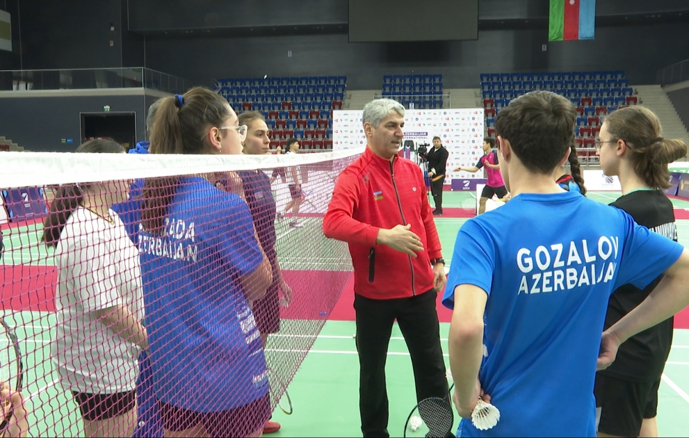 Badmintonçularımız Bakıda keçiriləcək beynəlxalq turnirə hazırlaşırlar