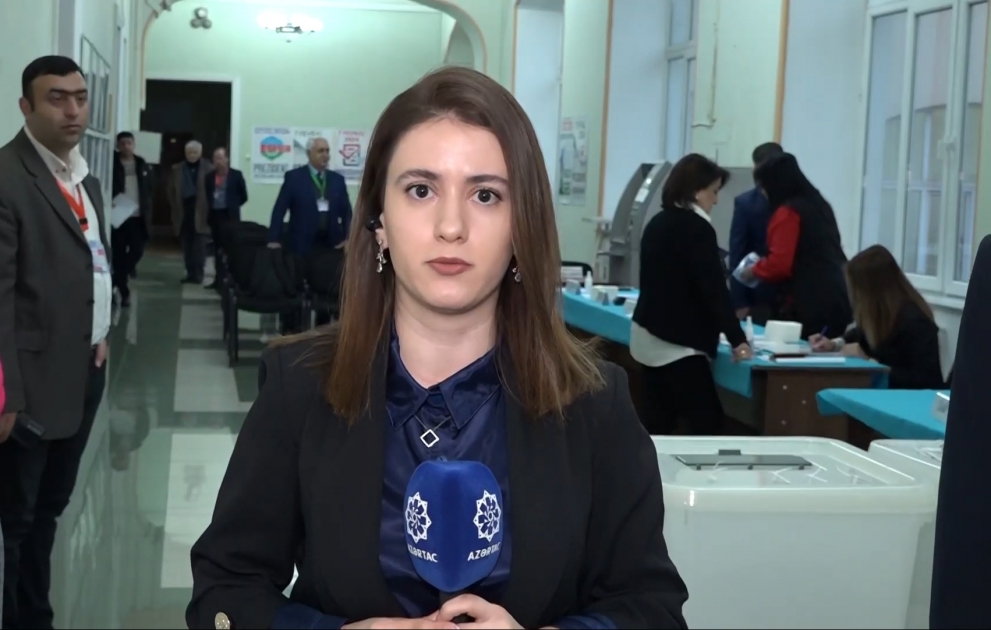 7 saylı Səbail seçki məntəqəsi seçkilərə start verdi