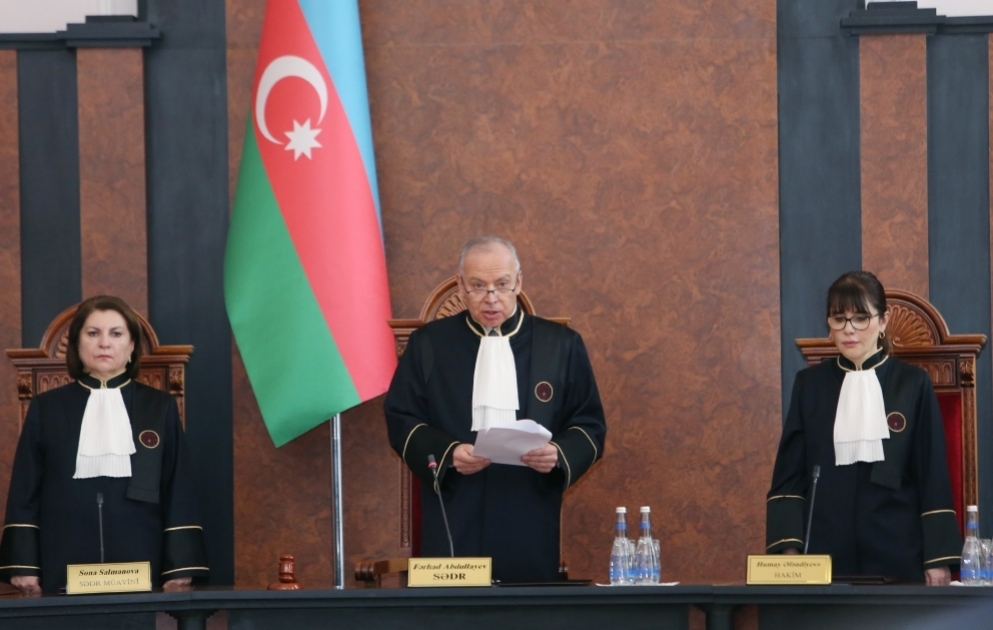 AZƏRTAC XƏBƏR VERİR: Konstitusiya Məhkəməsi Prezident seçkilərini təsdiqlədi