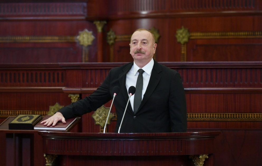 Prezident İlham Əliyevin andiçmə anı