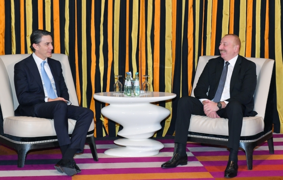 Präsident Ilham Aliyev trifft Sonderkoordinator des US-Präsidenten