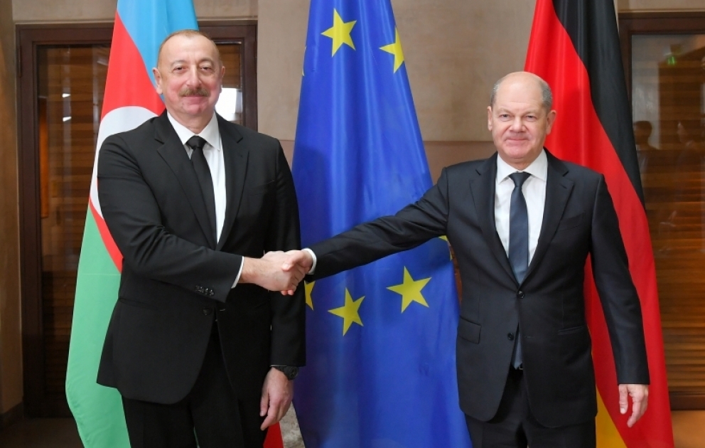 President Ilham Aliyev held meetings with Chancellor of Germany Olaf Scholz and Prime Minister of Armenia Nikol Pashinyan in Munich
