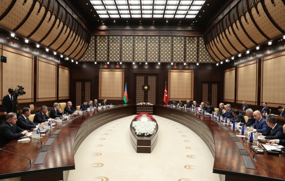 Prezident İlham Əliyevin və Türkiyə Prezidenti Rəcəb Tayyib Ərdoğanın geniş tərkibdə görüşü olub