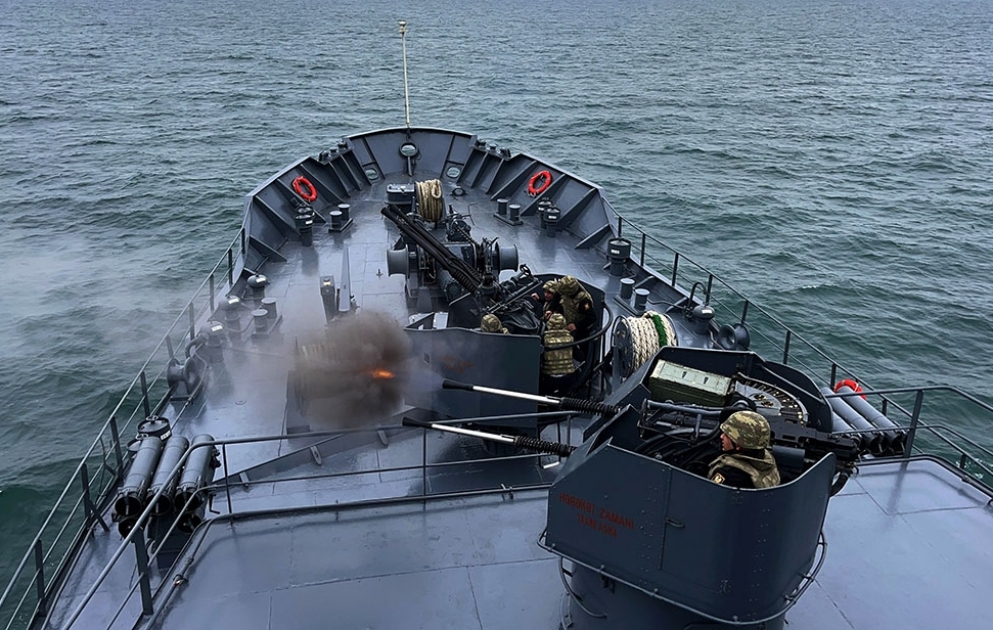 Tactical exercise of a group of combat and support ships held