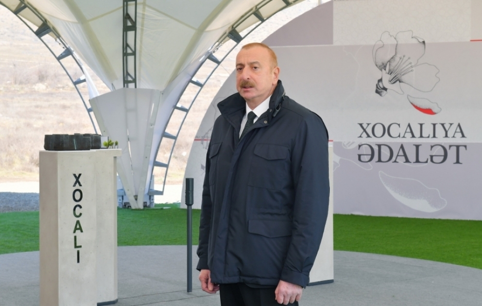 Президент Ильхам Алиев: Я верил, что мы вернемся в Ходжалы и здесь будет возведен мемориальный комплекс для увековечения памяти жертв