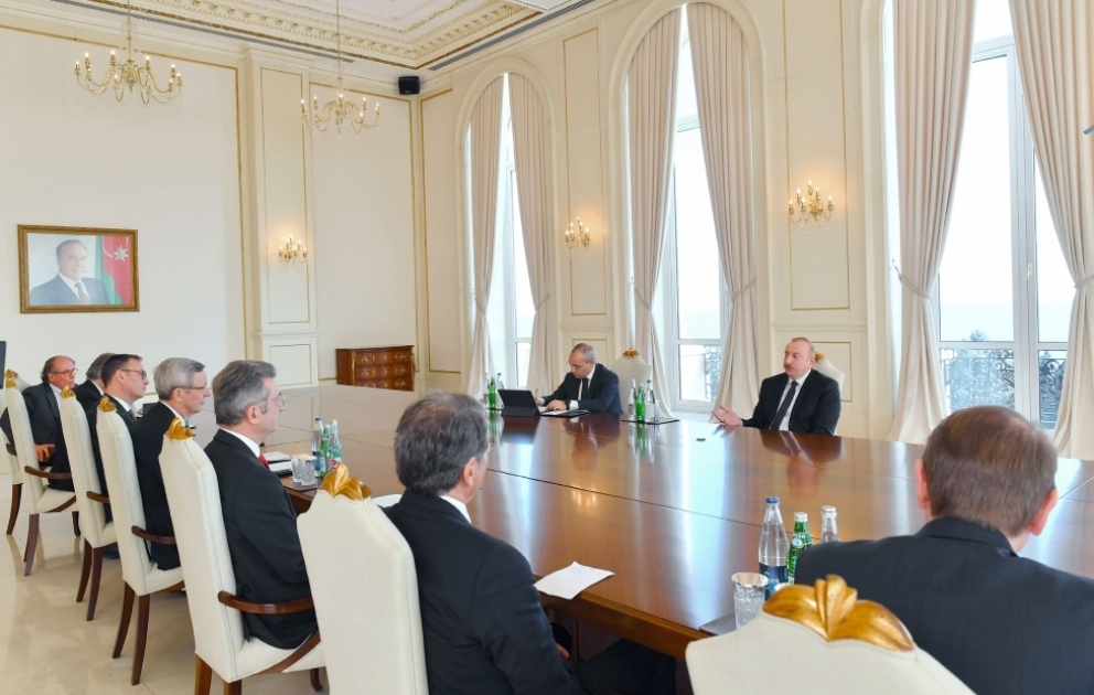 Prezident İlham Əliyev Alman İqtisadiyyatının Şərq Komitəsinin sədrinin rəhbərlik etdiyi nümayəndə heyətini qəbul edib