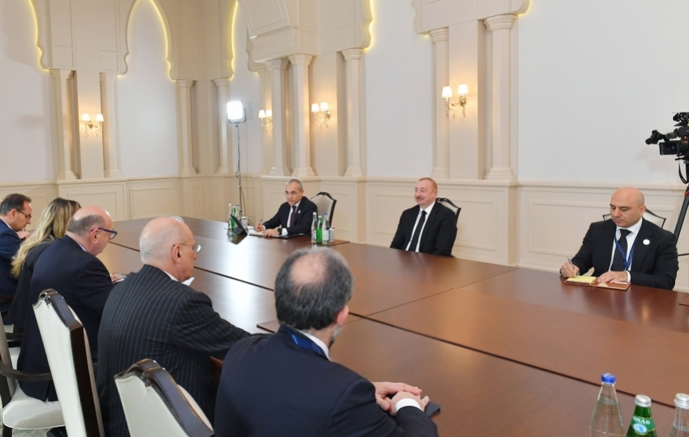 Le président Ilham Aliyev reçoit le ministre italien de l’Environnement et de la Sécurité énergétique