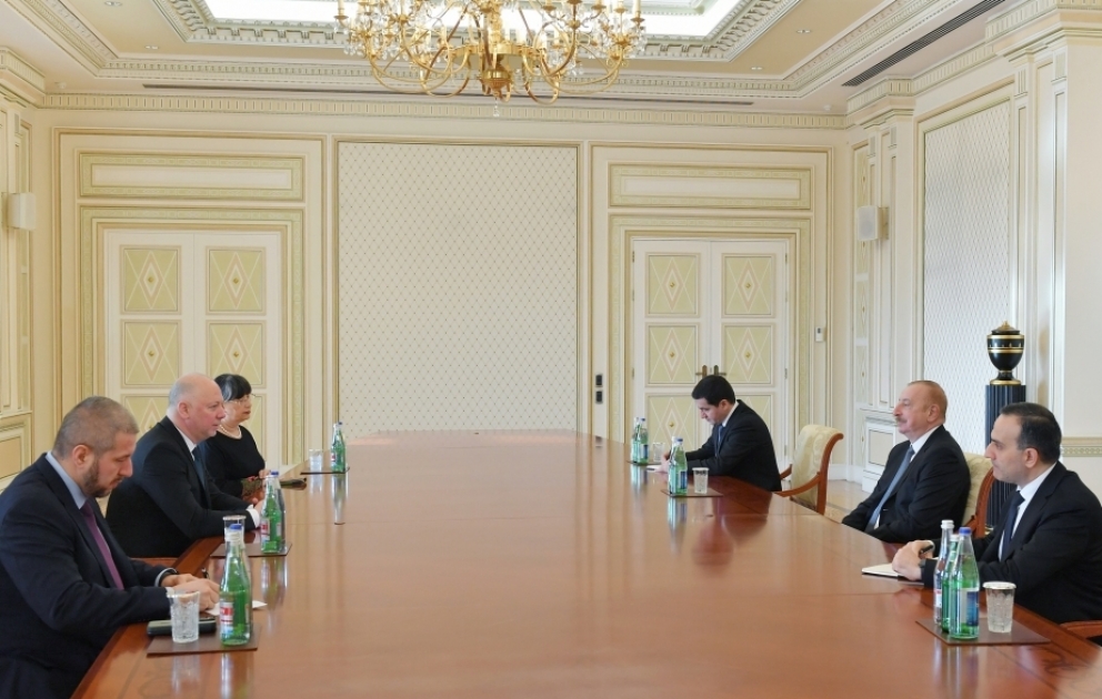 Le président Ilham Aliyev reçoit le président de l'Assemblée nationale bulgare