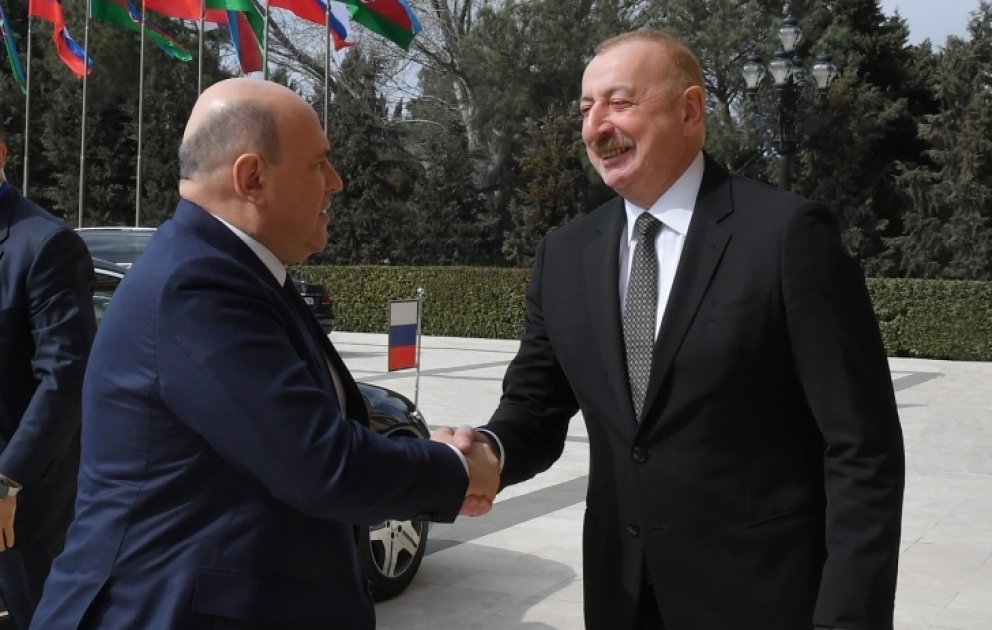AZƏRTAC XƏBƏR VERİR: Prezident İlham Əliyev Rusiya Hökumətinin sədri ilə görüşüb