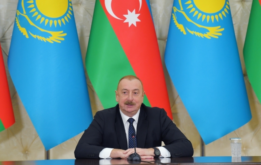 Президент Ильхам Алиев проинформировал казахстанского коллегу о переговорном процессе между Азербайджаном и Арменией