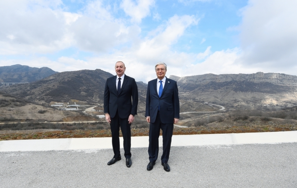 AZƏRTAC XƏBƏR VERİR:  Azərbaycan və Qazaxıstan prezidentləri Füzuli və Şuşada olublar