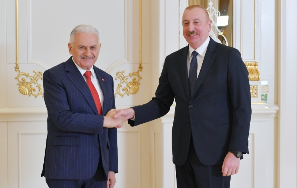 Präsident Ilham Aliyev empfangt Vorsitzenden des Ältestenrats der Organisation Türkischer Staaten Binali Yildirim