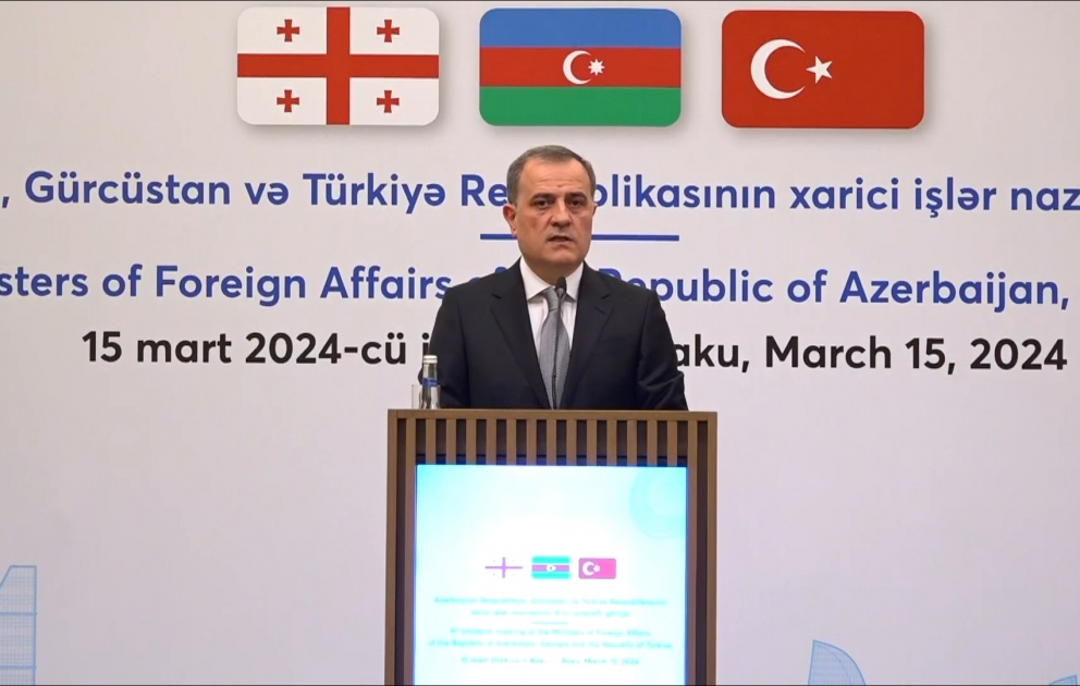 Azərbaycan-Gürсüstan-Türkiyə arasında Bakı Bəyannaməsi imzalanıb