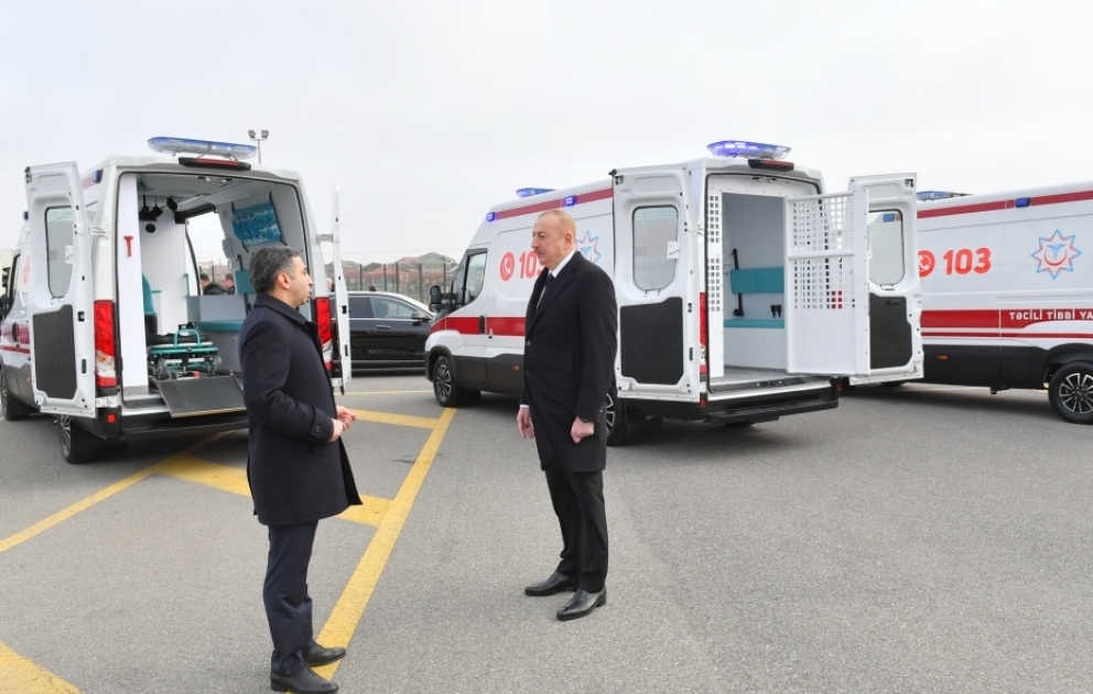President Ilham Aliyev viewed newly acquired modern ambulances