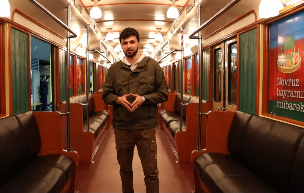 “İçərişəhər” stansiyasında retro qatarlar nümayiş etdirilir