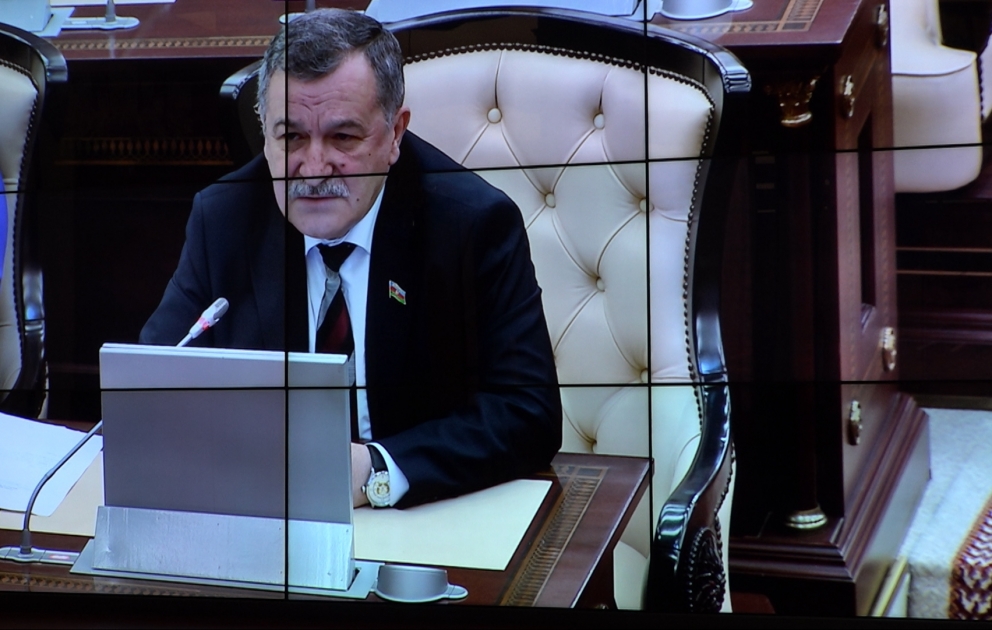 Aydın Mirzəzadə: Xankəndidəki ermənilər Azərbaycana inanır və qanunları ilə yaşamağa çalışırlar