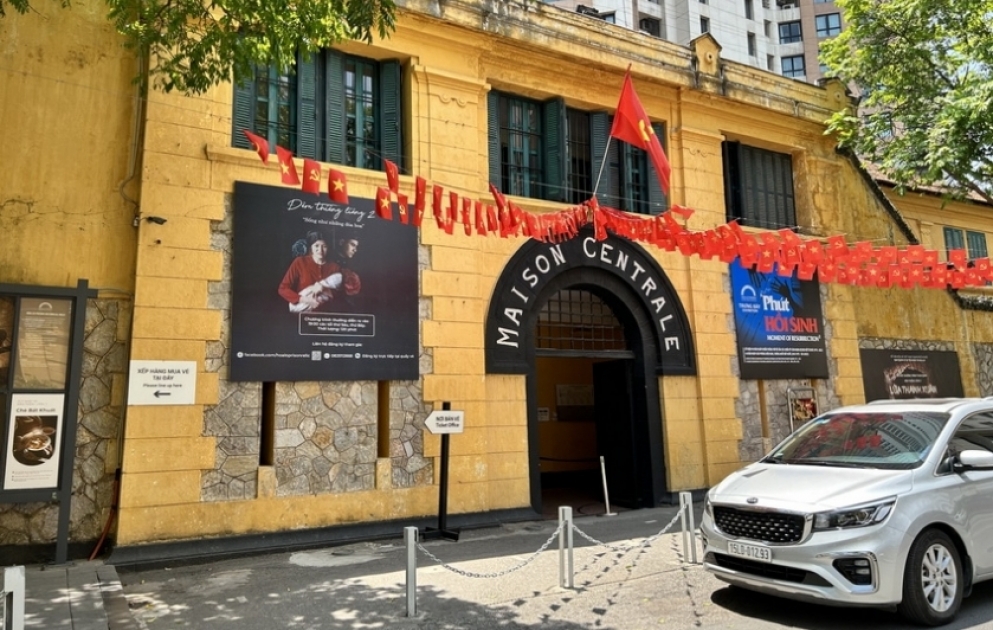 Hoa Lo Prison in Hanoi – eyewitness of French crimes in Vietnam