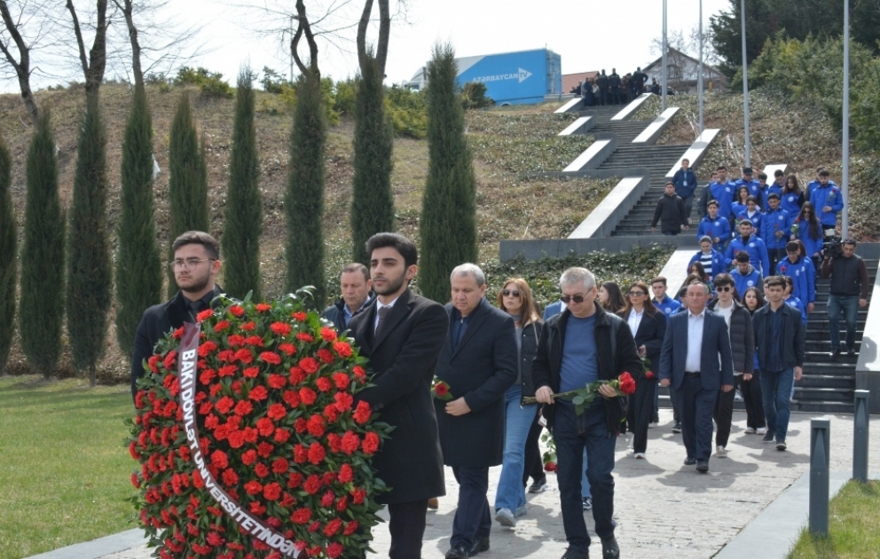 Bakı Dövlət Universitetinin müəllim və tələbə heyəti Quba Soyqırımı Memorial Kompleksini ziyarət edib