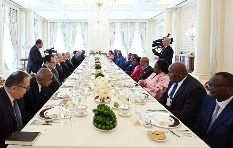 Offizielles Dinner zu Ehren von Präsident Denis Sassou Nguesso in Baku