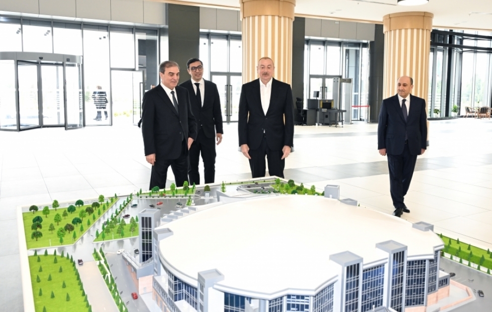 Prezident İlham Əliyev Gəncə İdman Sarayının açılışında iştirak edib