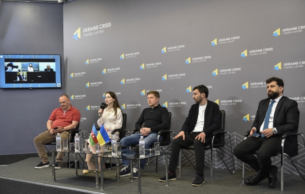 В Киеве обсудили торгово-экономические отношения с Азербайджаном