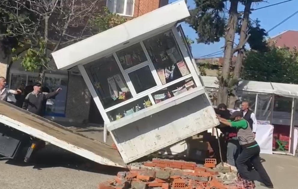 FHN: Lənkəranda qanunsuz tikililər sökülüb