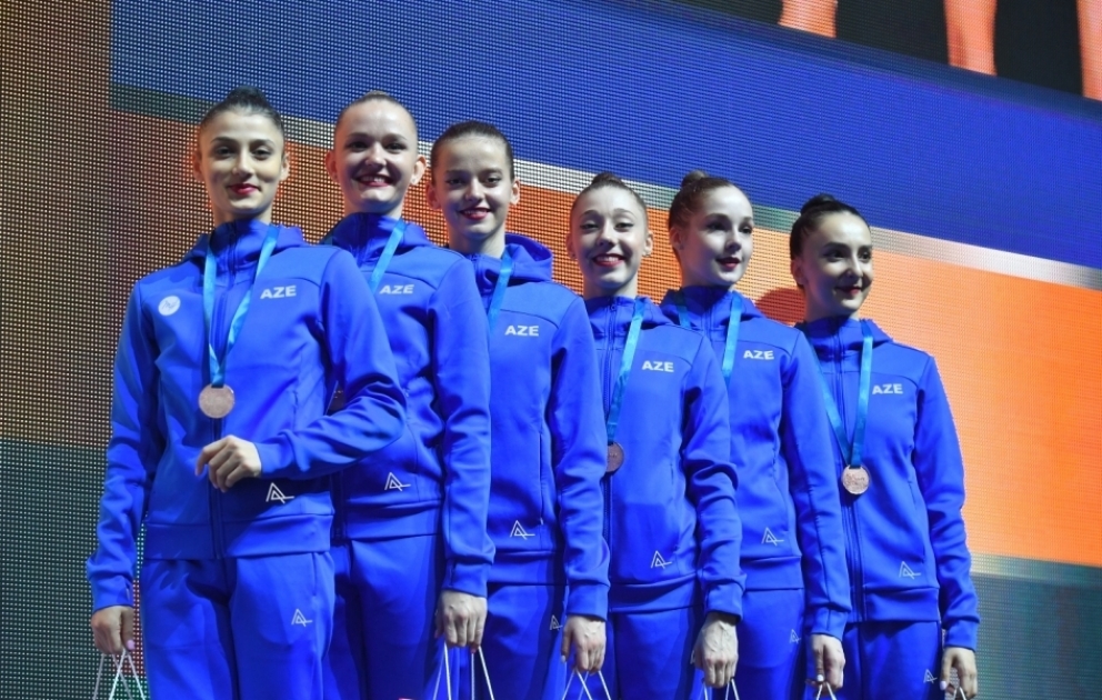 Bədii gimnastika üzrə Dünya Kubokunun ilk qalibləri mükafatlandırılıb
