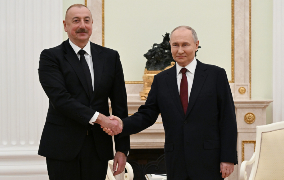 President Ilham Aliyev held one-on-one meeting with President Vladimir Putin