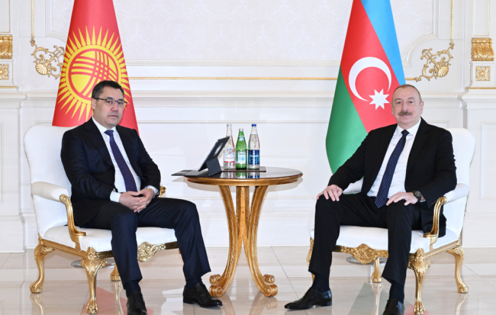 Azərbaycan və Qırğızıstan prezidentlərinin məhdud tərkibdə görüşü olub