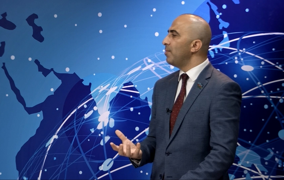 “GÜNÜN MÖVZUSU”:Prezidentin Rusiya səfərinin əhəmiyyəti və beynəlxalq forumda verdiyi mesajlar
