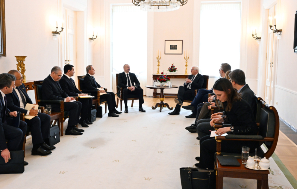Entretien en format élargi des présidents azerbaïdjanais et allemand