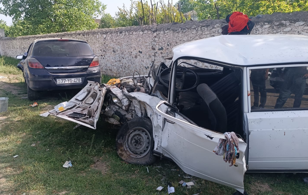 Tovuzda üç nəfərin ağır xəsarət alması ilə nəticələnən qəza baş verib