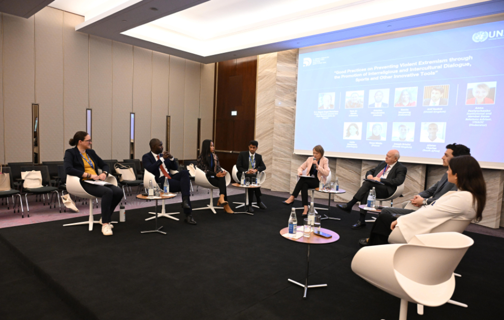 “Sülh və qlobal təhlükəsizlik naminə nəsillərarası dialoq” adlı panel sessiyası keçirilib