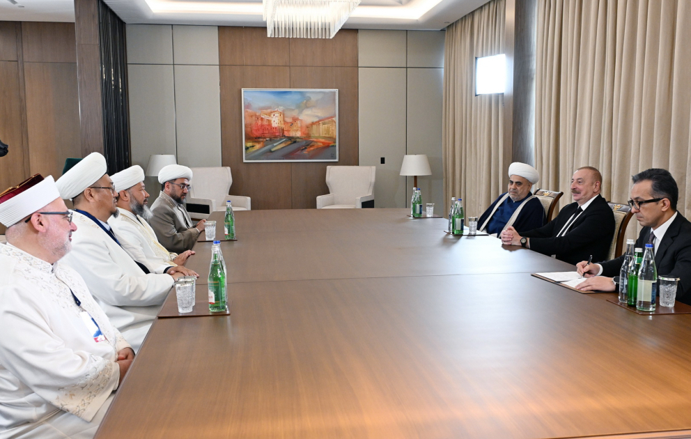 Le président Aliyev reçoit une délégation de dirigeants religieux des Etats membres et observateurs de l’Organisation des Etats turciques