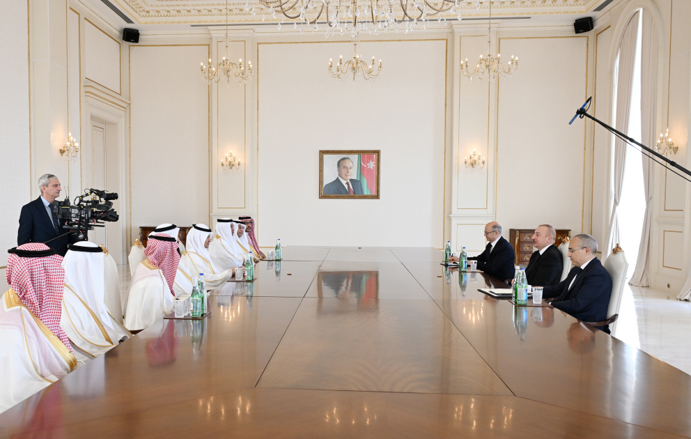Präsident Ilham Aliyev empfängt Energieminister Saudi-Arabiens