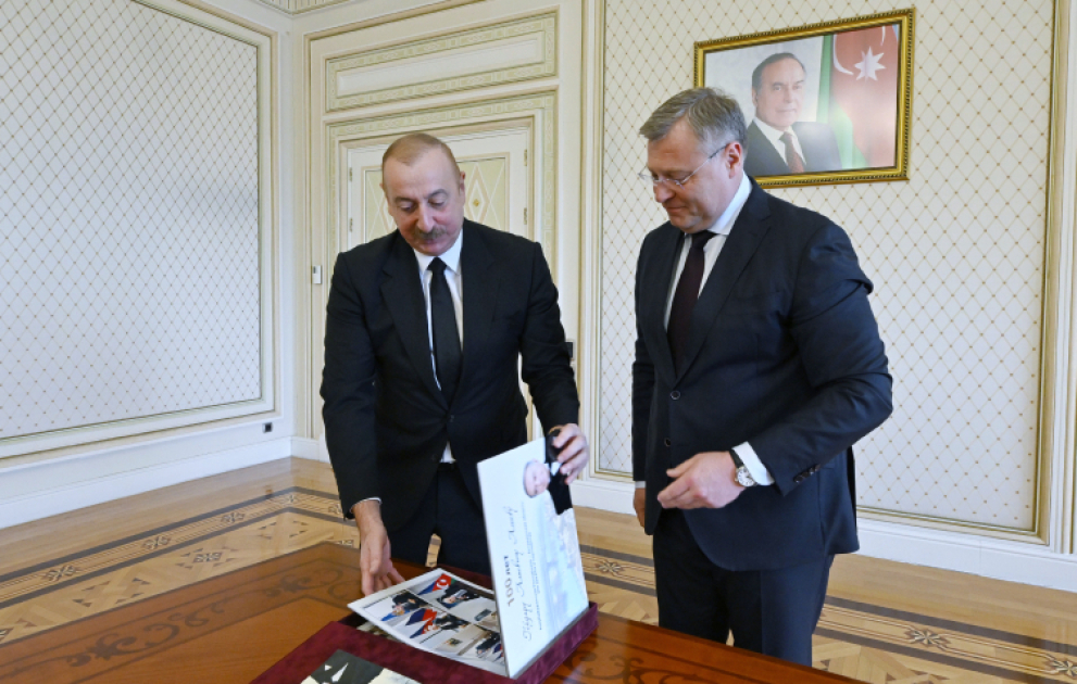 Prezident İlham Əliyev Rusiya Federasiyası Həştərxan vilayətinin qubernatorunu qəbul edib