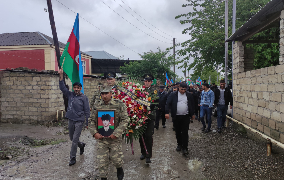Birinci Qarabağ müharibəsi şəhidi Elşad Qayımov Xaçmazda dəfn olunub