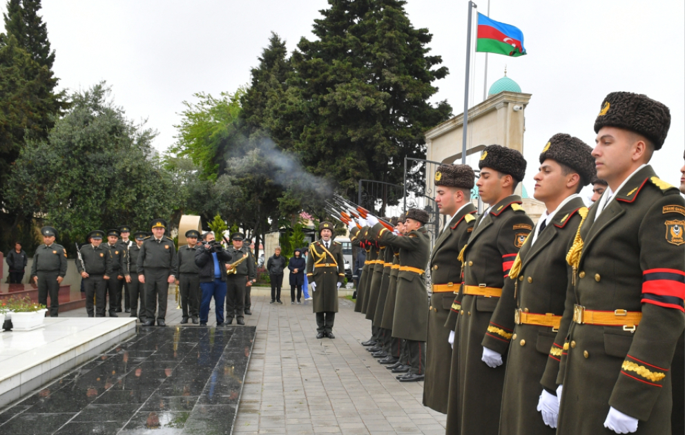 AZƏRTAC XƏBƏR VERİR: Birinci Qarabağ müharibəsində itkin düşmüş dörd şəhidin dəfn mərasimi