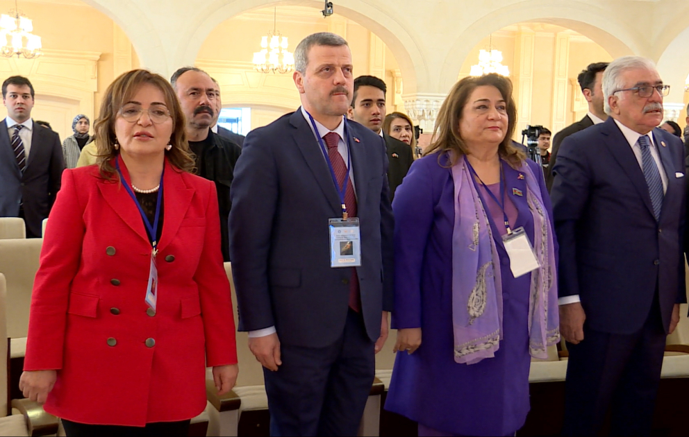 Ankarada simpozium iştirakçıları Qərbi Azərbaycanda tarixi ədalətin bərpasına çağırıblar