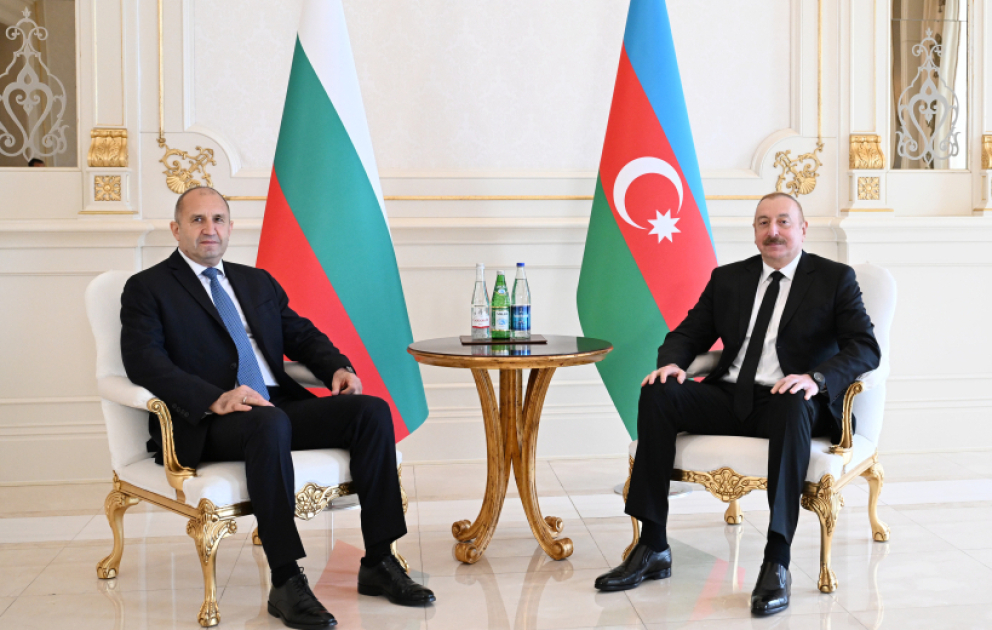 Prezident İlham Əliyevin Bolqarıstan Prezidenti Rumen Radev ilə təkbətək görüşü olub