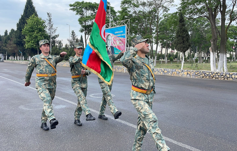 Azərbaycan Ordusunda andiçmə mərasimləri keçirilib