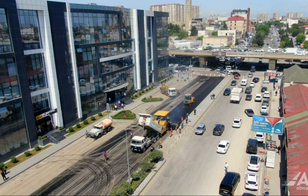 Nərimanov rayonunda Əhməd Rəcəbli küçəsinin bir hissəsi təmir olunur