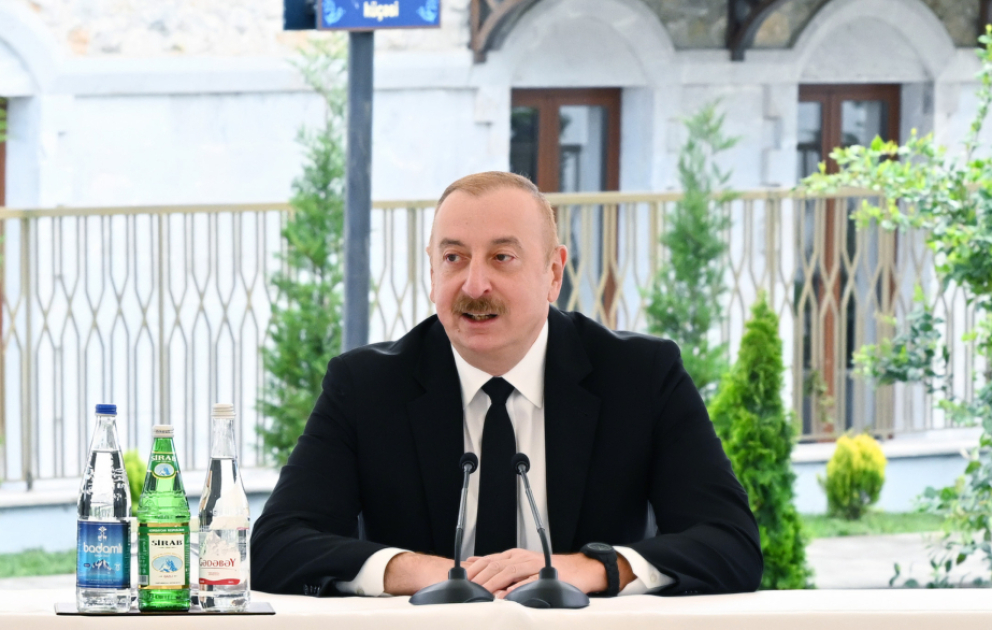 Prezident: Qazaxın işğal edilmiş torpaqlarının qaytarılması, delimitasiya, demarkasiyanın şərtlərimiz əsasında aparılması növbəti zəfərimizdir