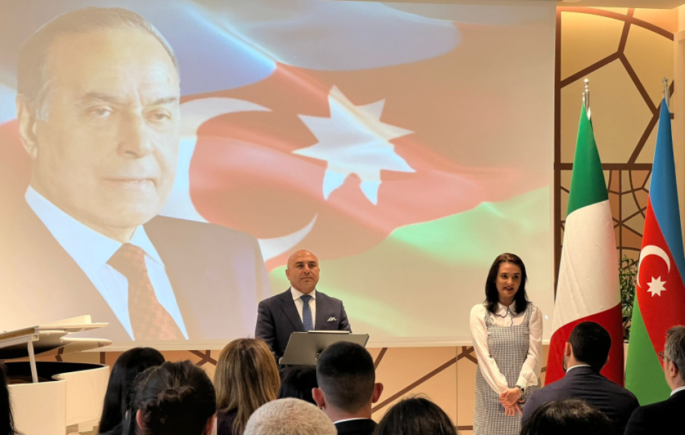 İtaliyada Ulu Öndərin anadan olmasının ildönümü qeyd edilib