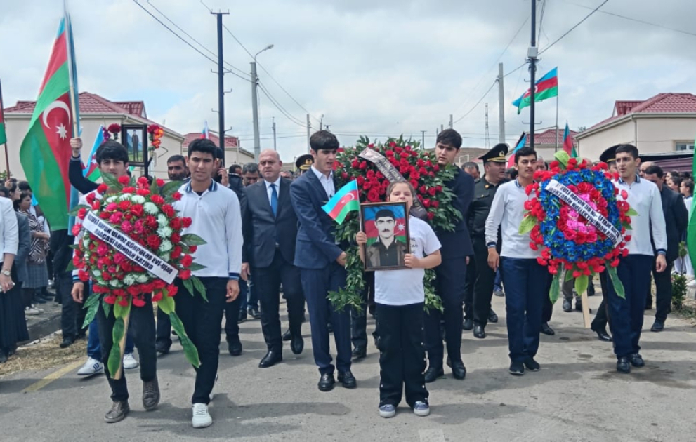 Обнаруженные в Эдилли останки шехида Новруза Гулиева похоронены в Физули