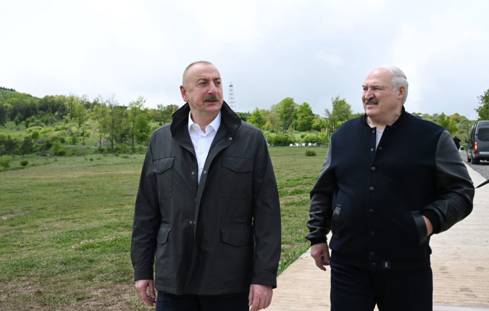 Präsidenten von Aserbaidschan und Belarus besuchen Jidir Duzu in Schuscha
