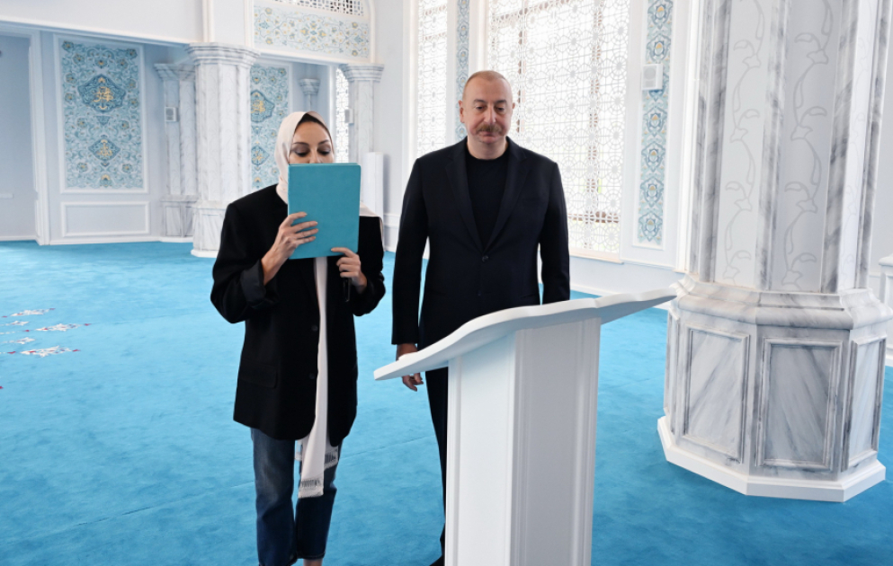 Prezident İlham Əliyev və birinci xanım Mehriban Əliyeva Zəngilan məscidinin açılışında iştirak ediblər
