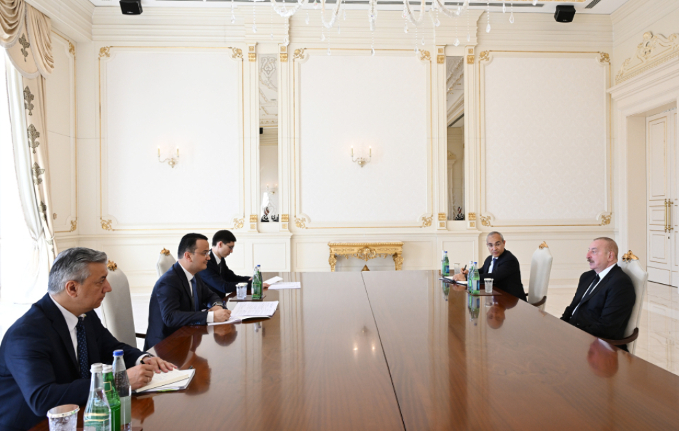 Le président azerbaïdjanais reçoit le ministre ouzbek de l’Investissement, de l’Industrie et du Commerce