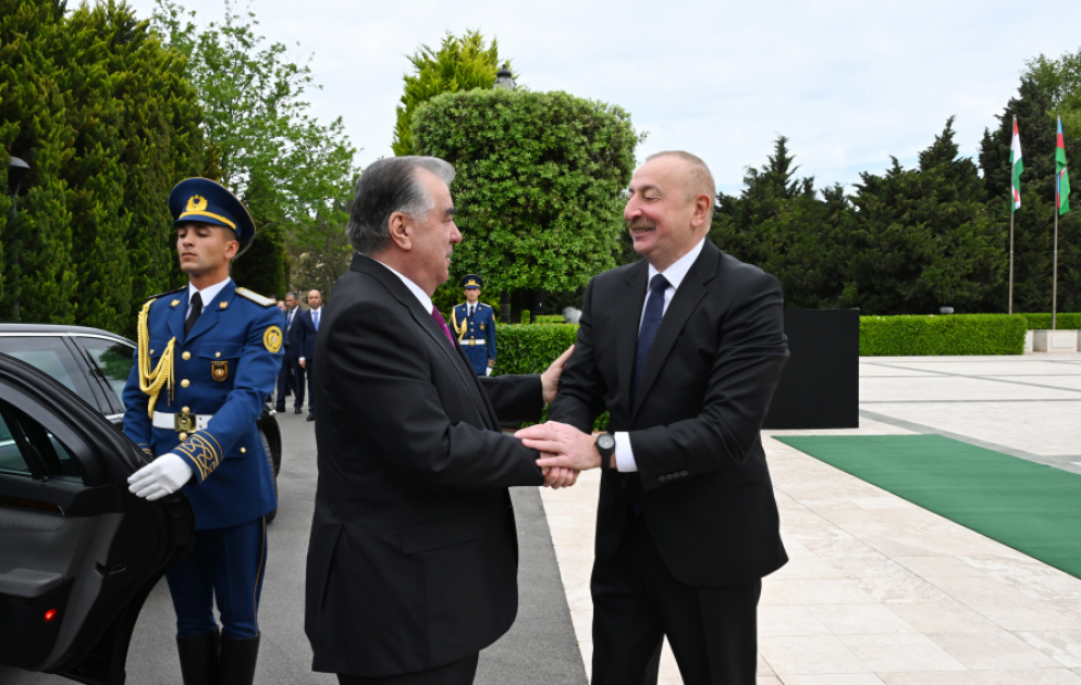 Cérémonie d’accueil officiel du président tadjik Emomali Rahmon